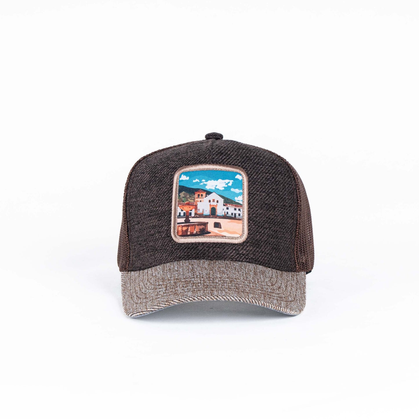 GORRA TRUCKER ESTO ES COLOMBIA VILLA DE LEYVA - FRENTE DURO