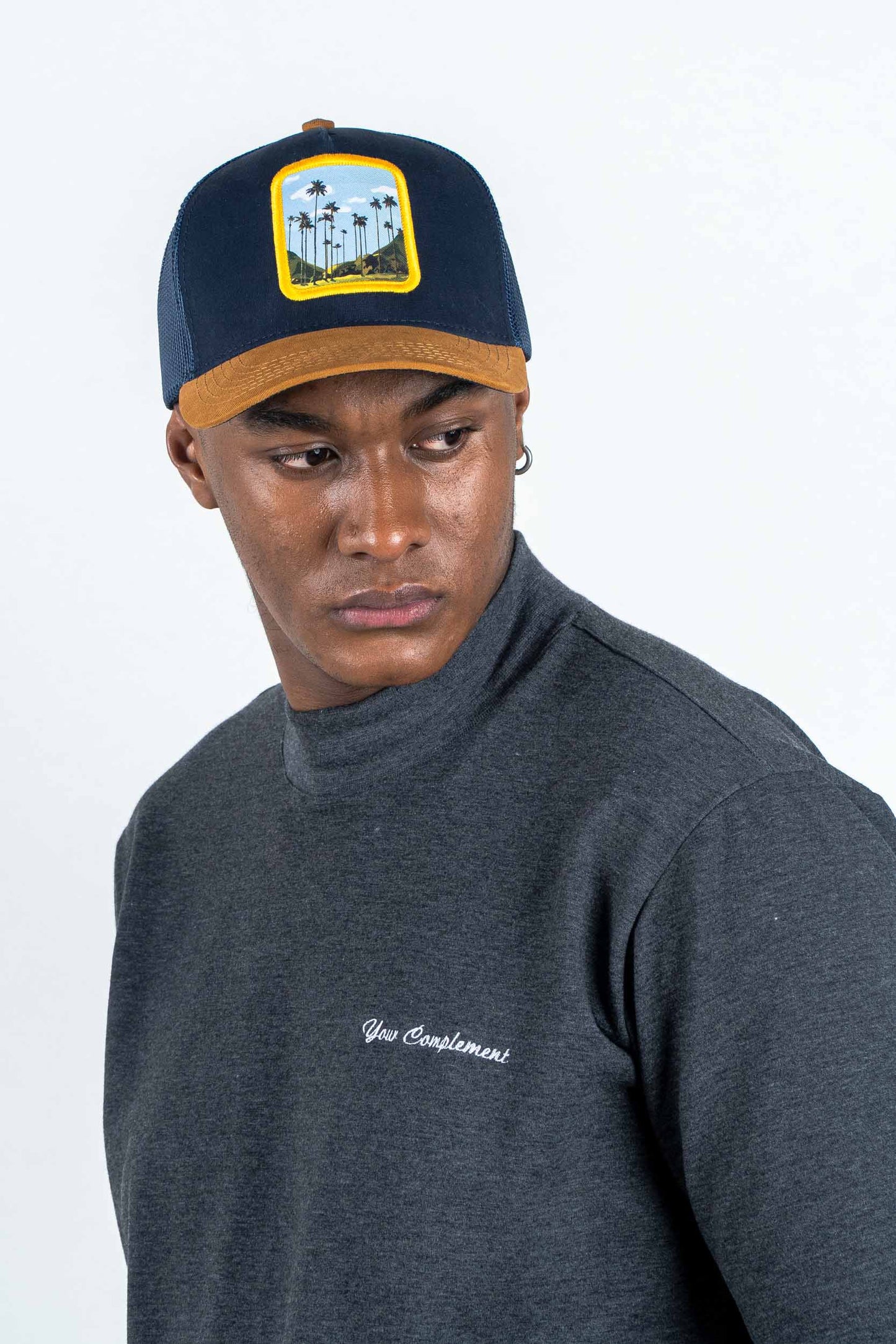 GORRA TRUCKER ESTO ES COLOMBIA COCORA - FRENTE DURO