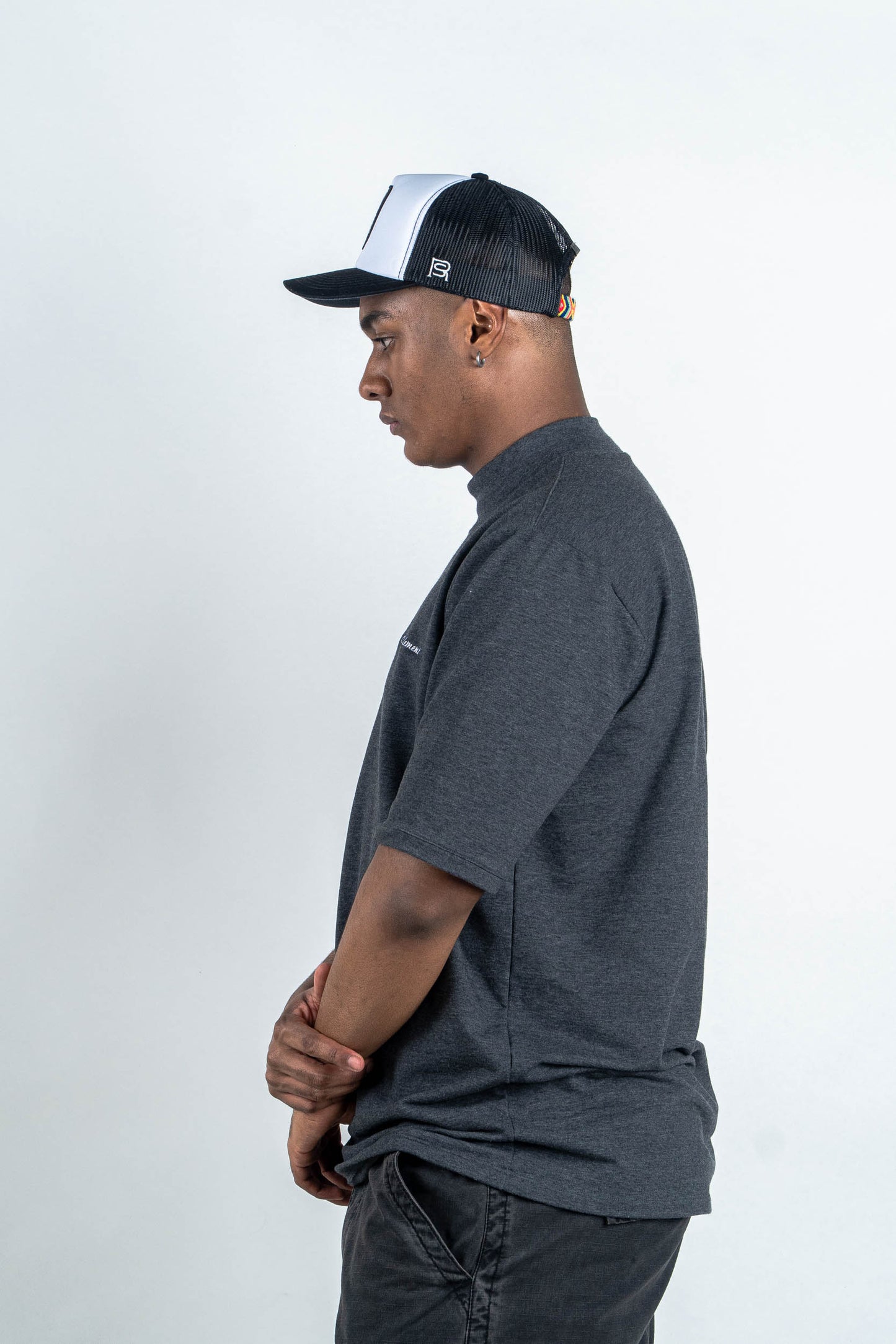 GORRA TRUCKER RINCONES CAPITALINOS CENTRO - FRENTE DURO