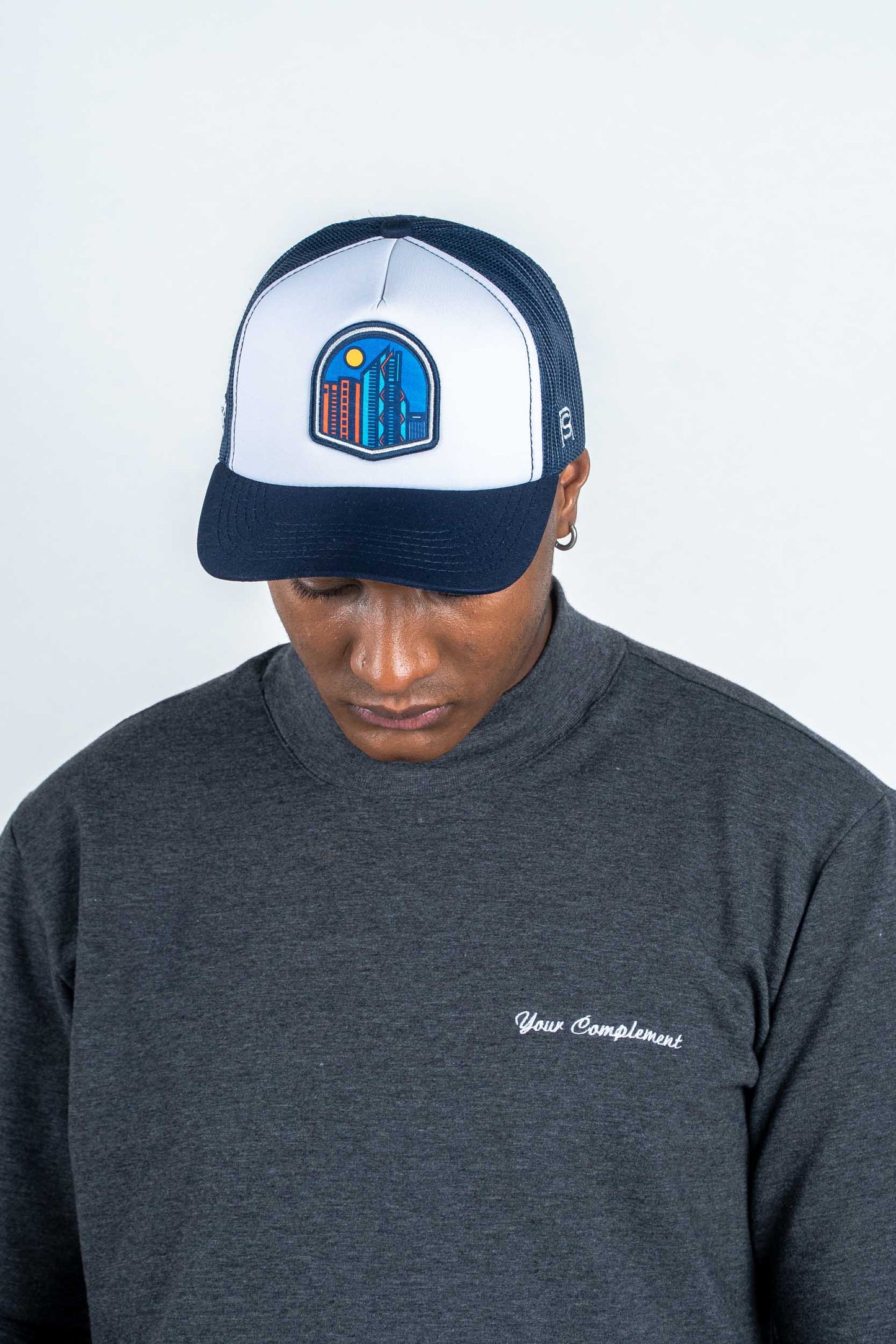 GORRA TRUCKER RINCONES CAPITALINOS TORRES CAPITALINAS - FRENTE DURO