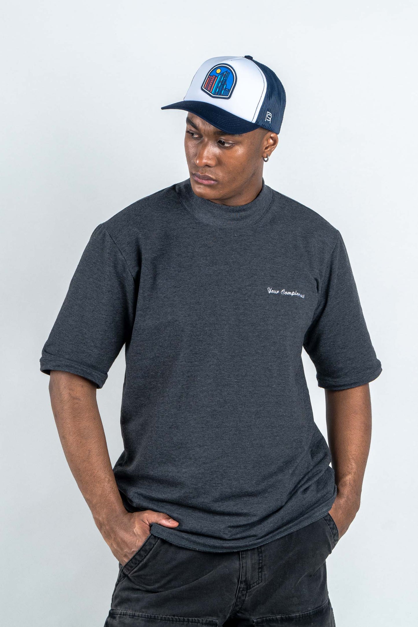 GORRA TRUCKER RINCONES CAPITALINOS TORRES CAPITALINAS - FRENTE DURO