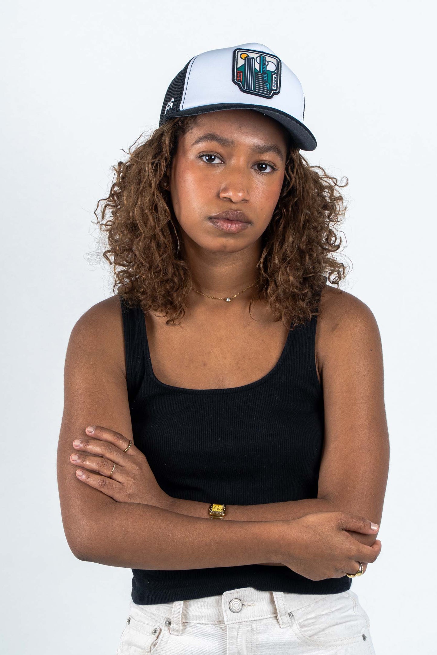 GORRA TRUCKER RINCONES CAPITALINOS CENTRO - FRENTE DURO