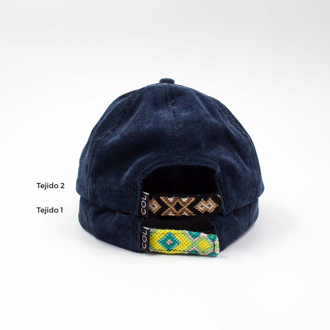 GORRA RAICES AZUL OSCURO BORDADO - FRENTE BLANDO
