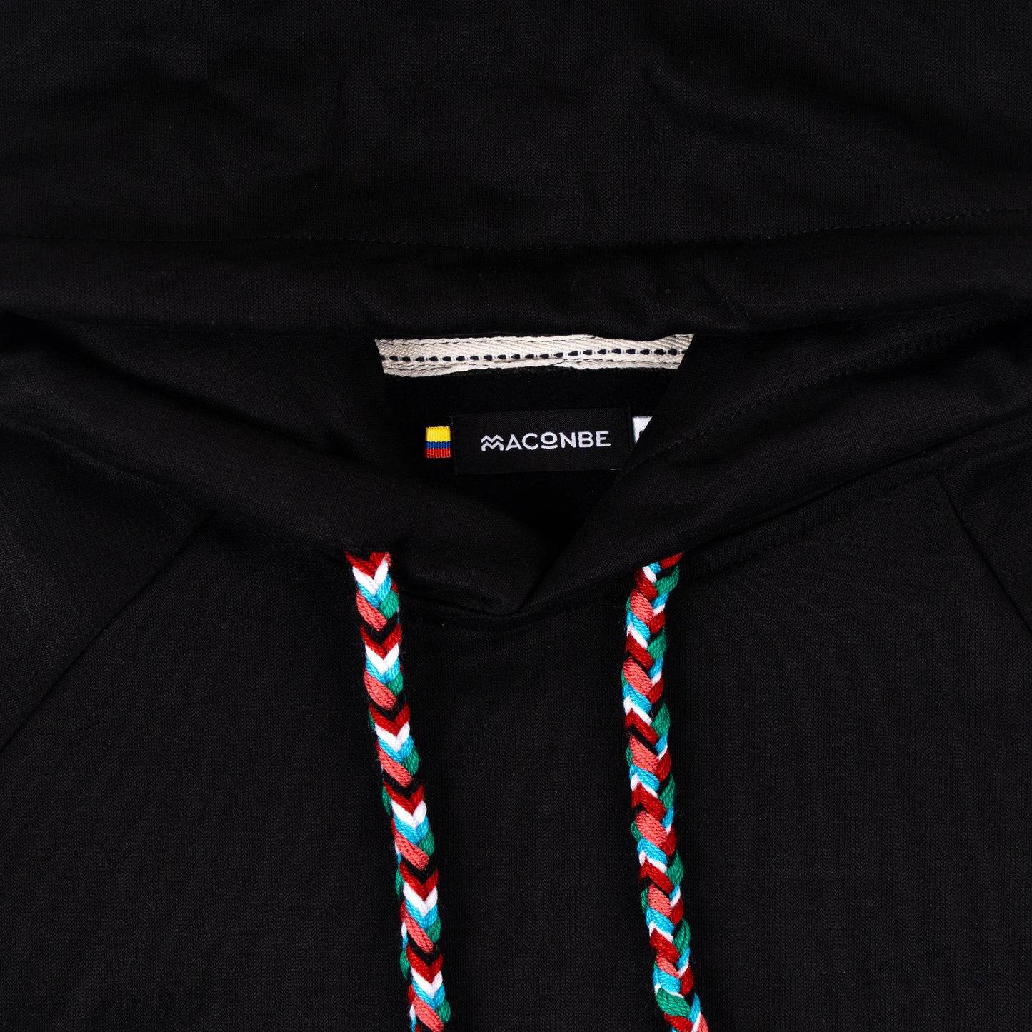 HOODIE NEGRO UNISEX SANARA MAÑANA - RESPIRAR