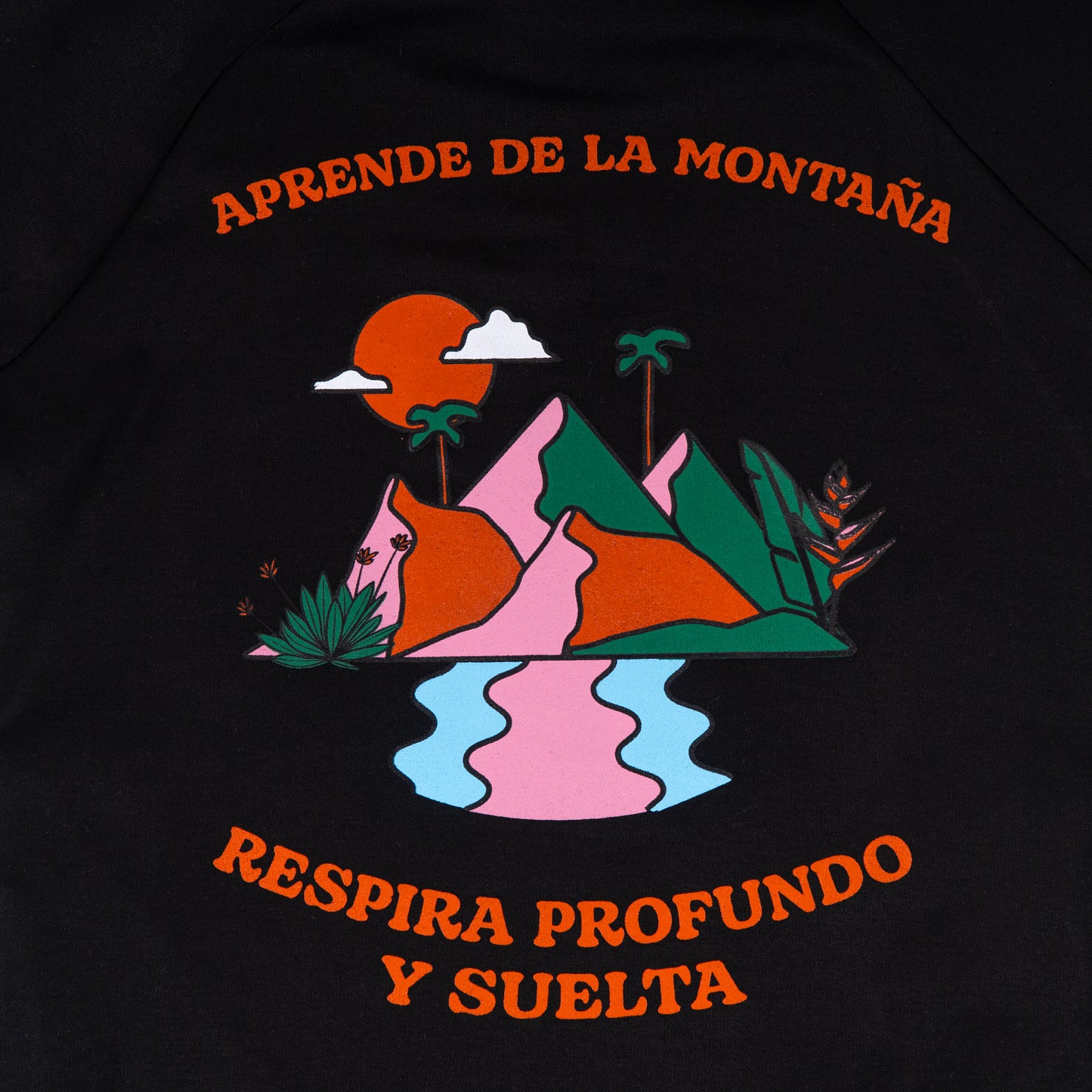 HOODIE NEGRO UNISEX SANARA MAÑANA - RESPIRAR