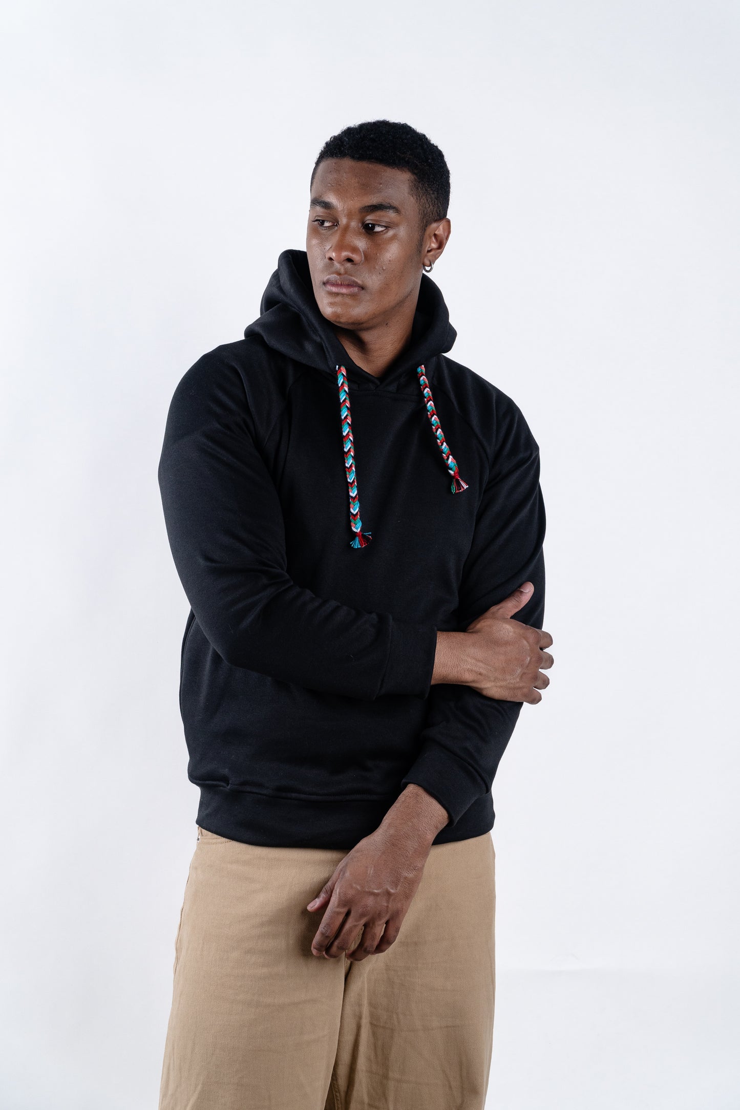 HOODIE NEGRO UNISEX SANARA MAÑANA - RESPIRAR