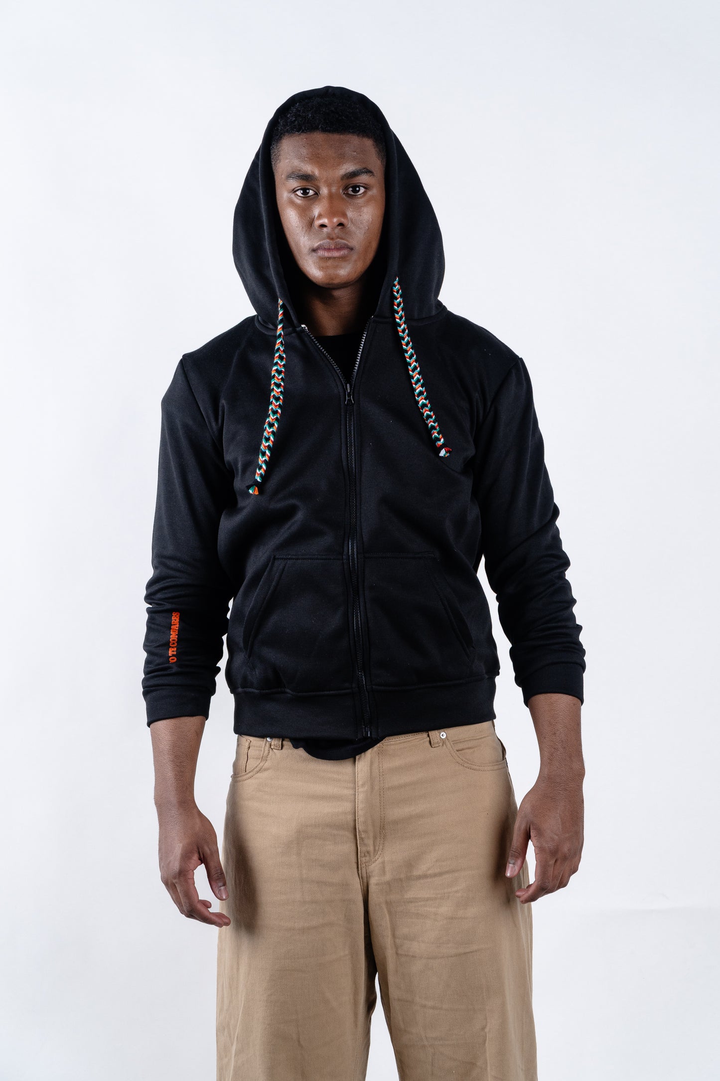 HOODIE CREMALLERA NEGRO UNISEX SANARA MAÑANA - RESPIRAR