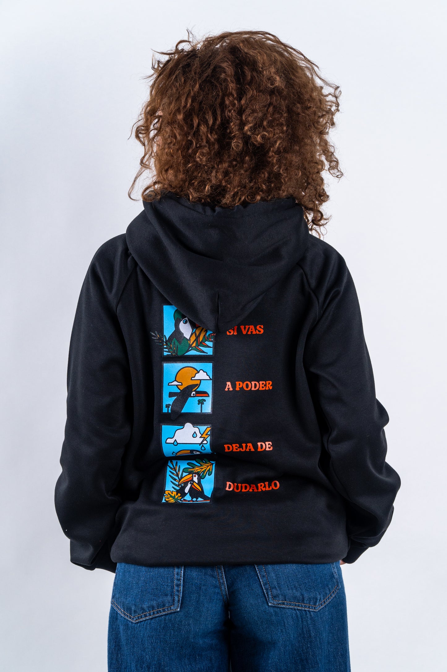 HOODIE NEGRO UNISEX SANARA MAÑANA - CONFIANZA