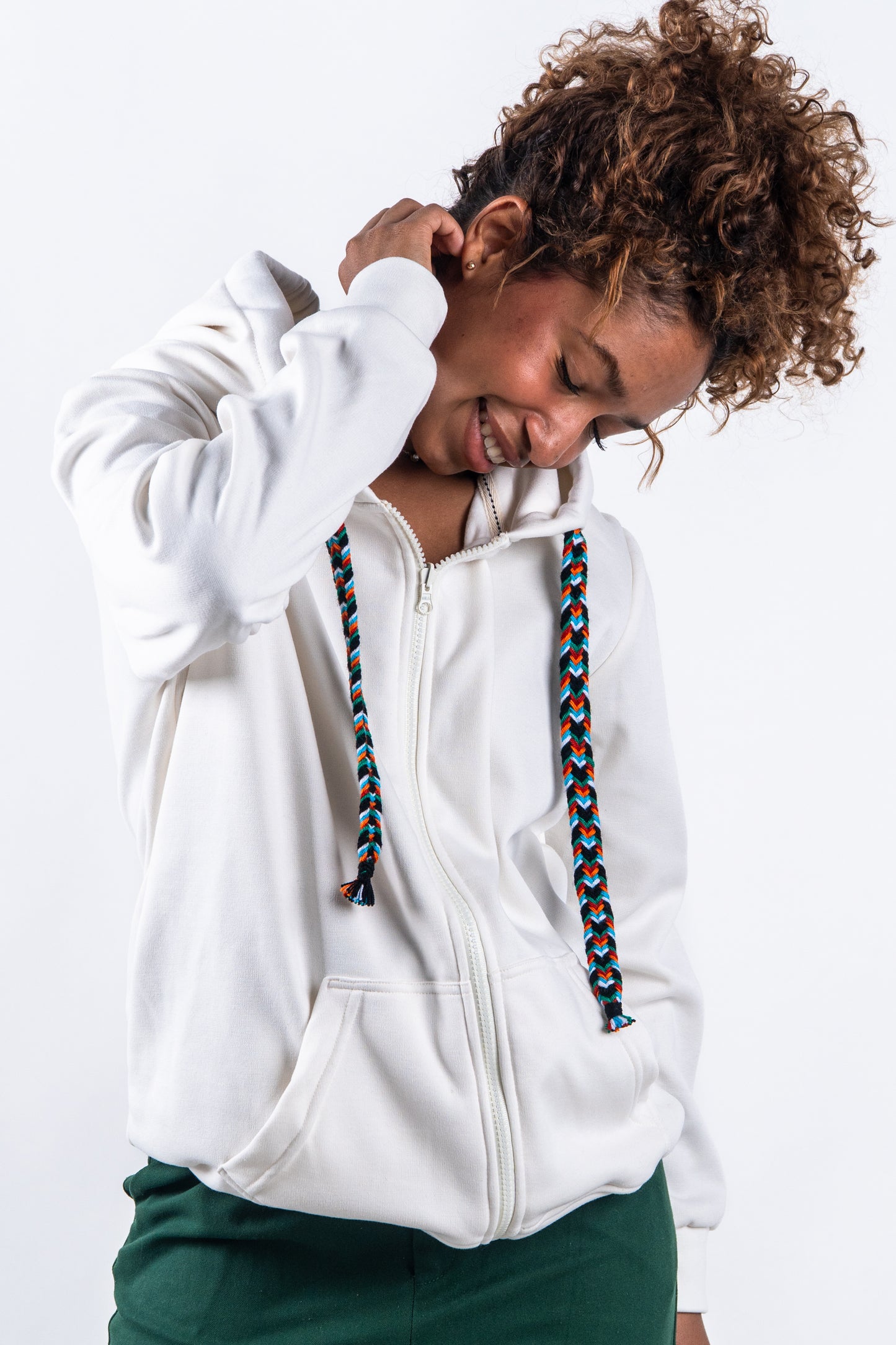 HOODIE CREMALLERA CREMA UNISEX SANARA MAÑANA - CONFIANZA