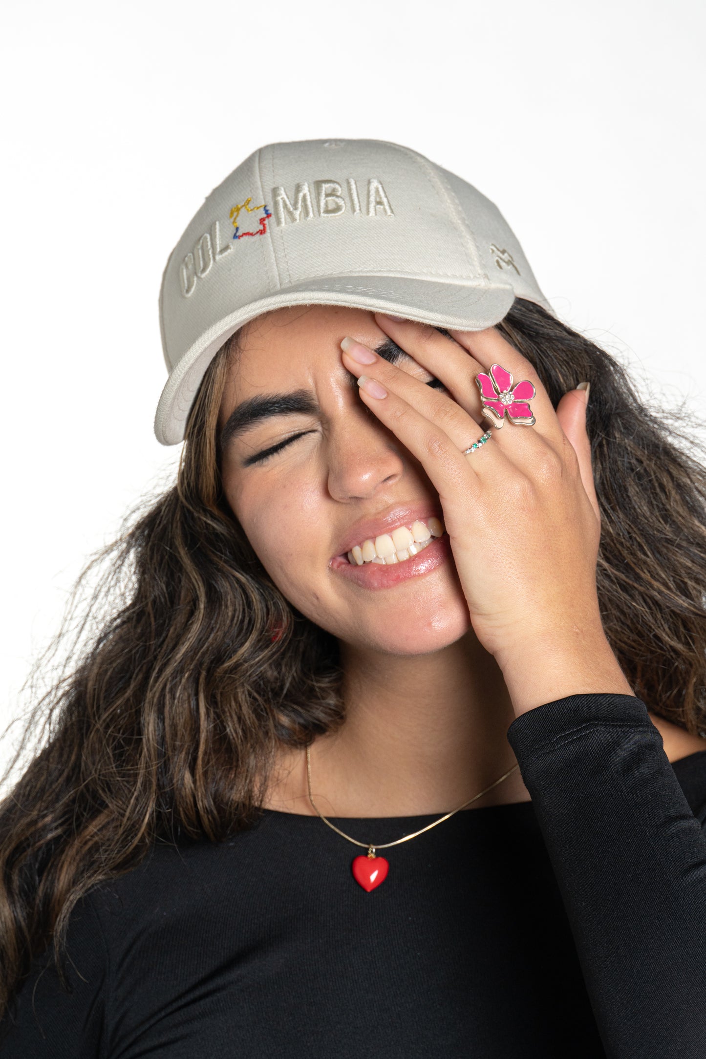 GORRA TIERRA QUERIDA MARFIL - FRENTE DURO