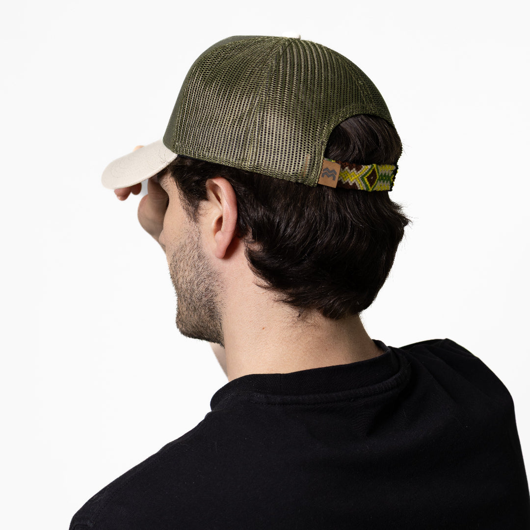GORRA TRUCKER ESTO ES COLOMBIA CALI - FRENTE DURO