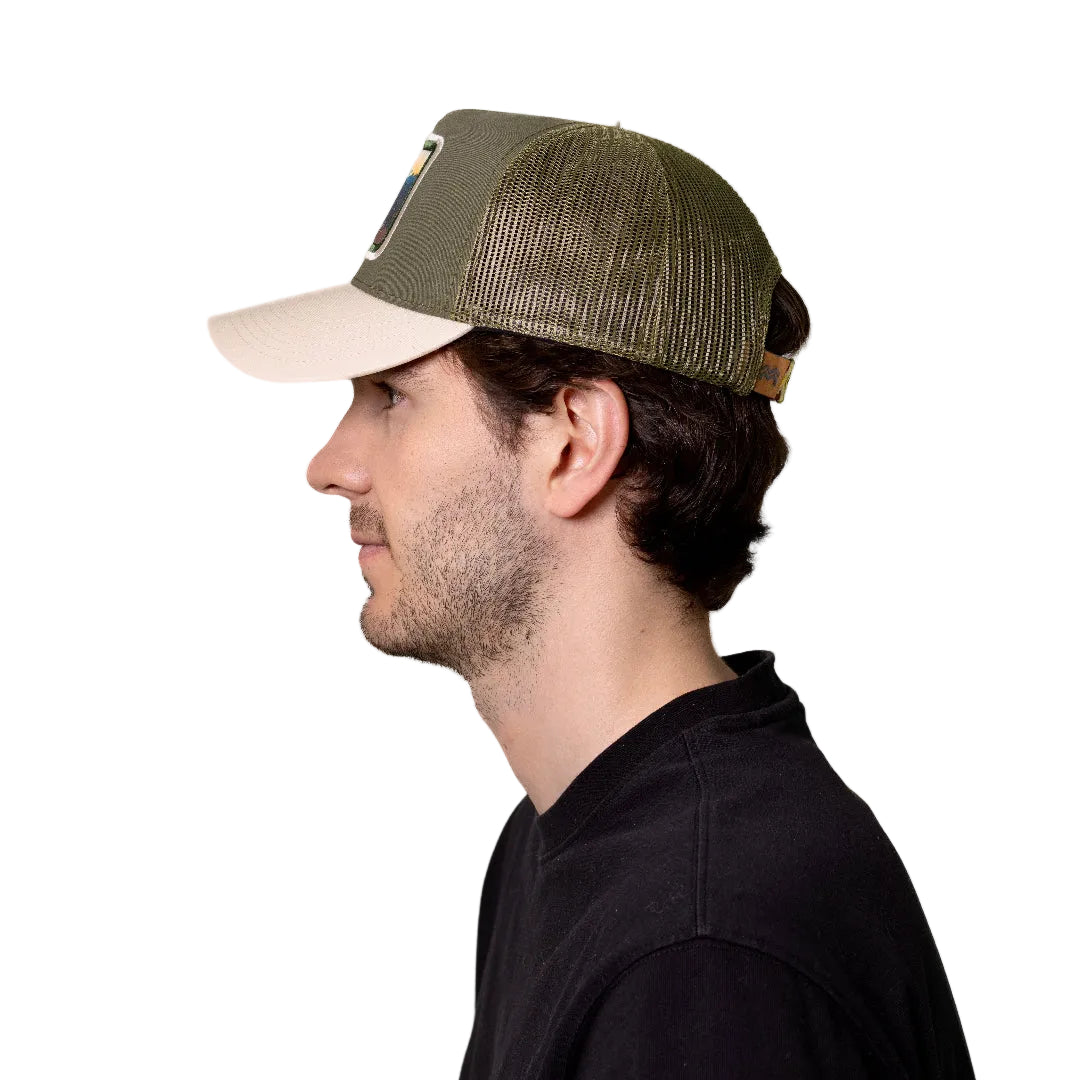 GORRA TRUCKER ESTO ES COLOMBIA CALI - FRENTE DURO
