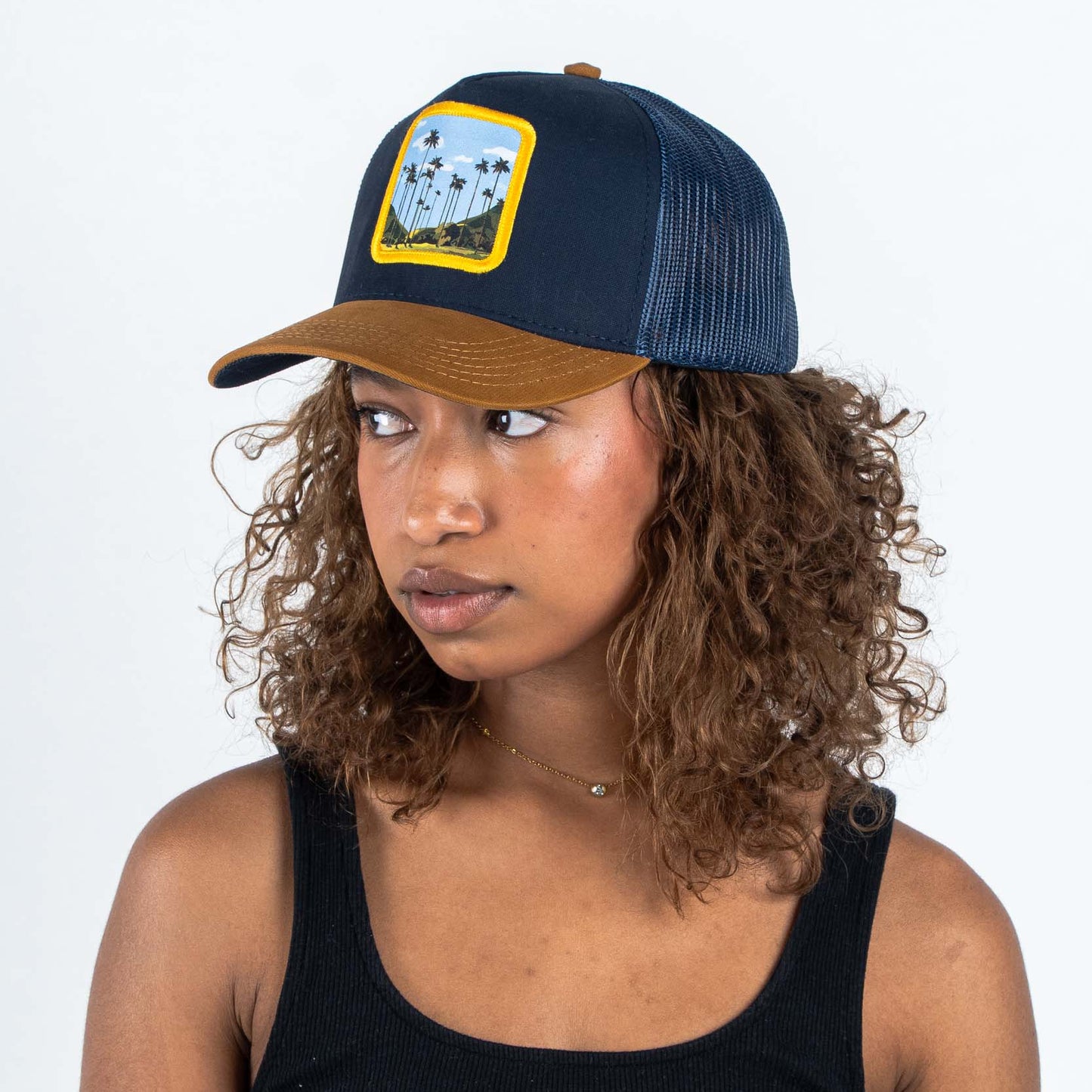 GORRA TRUCKER ESTO ES COLOMBIA COCORA - FRENTE DURO