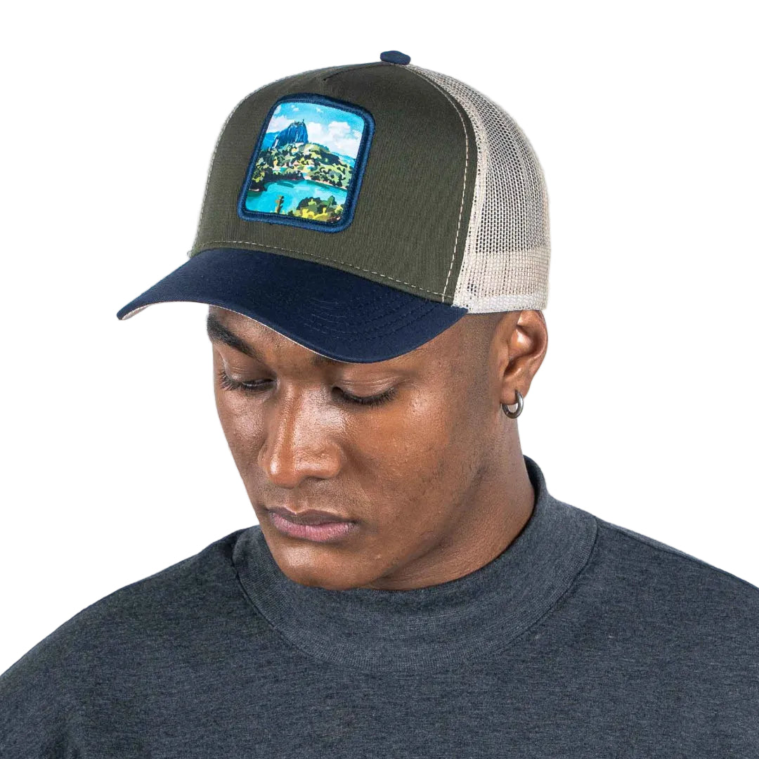 GORRA TRUCKER ESTO ES COLOMBIA PEÑOL - FRENTE DURO