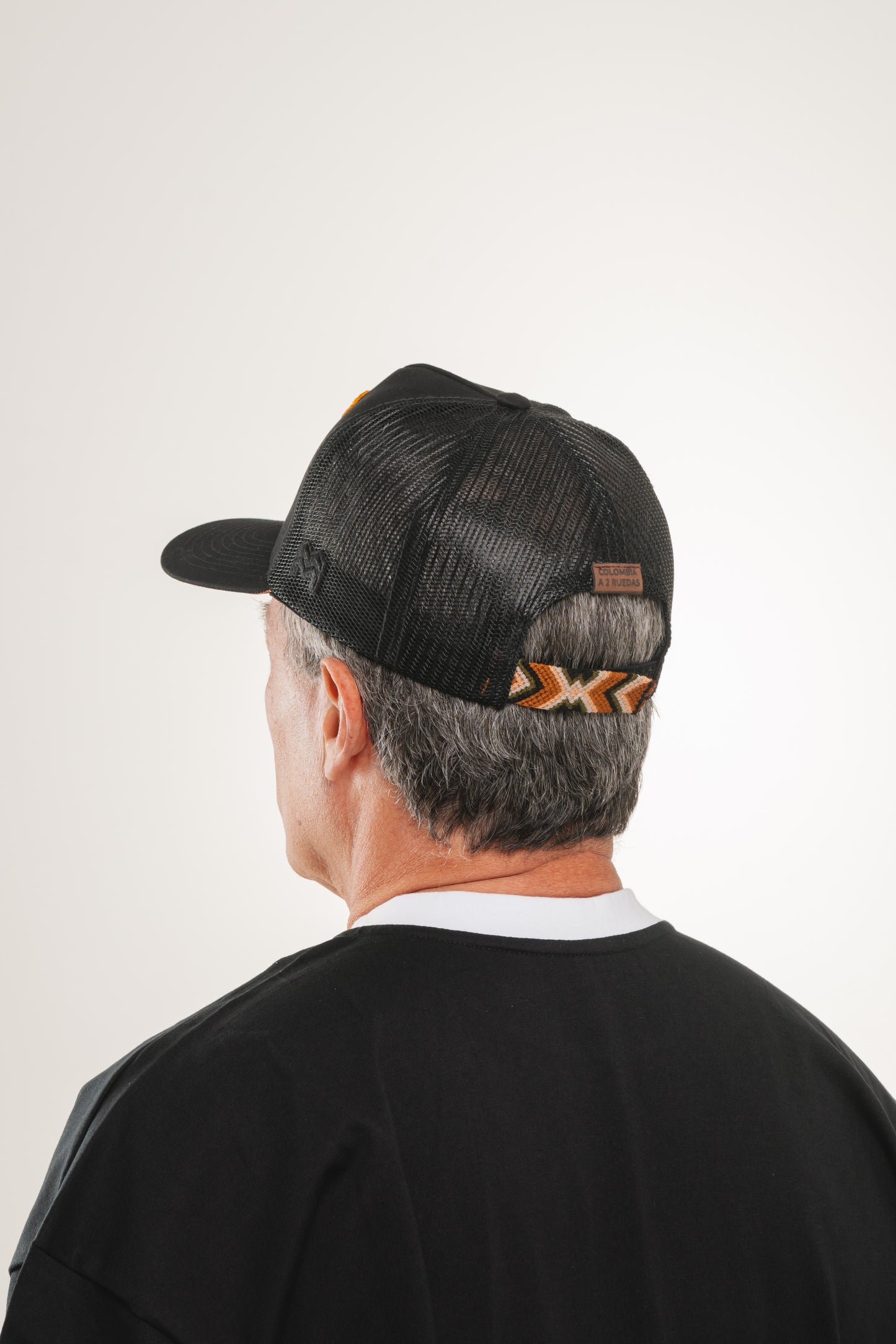 GORRA TRUCKER COLOMBIA EN 2 RUEDAS ALTO DE PALMAS - FRENTE DURO