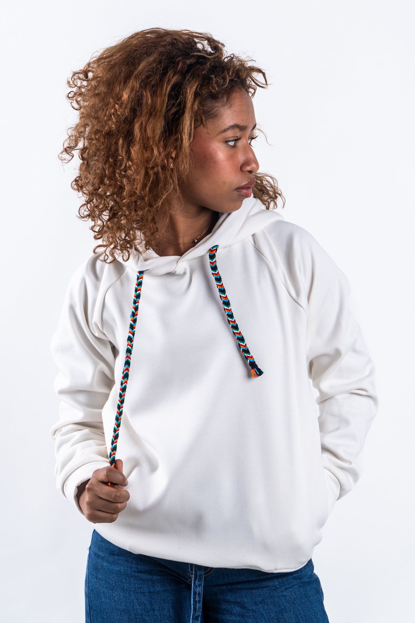 HOODIE CREMA UNISEX SANARA MAÑANA - CONFIANZA